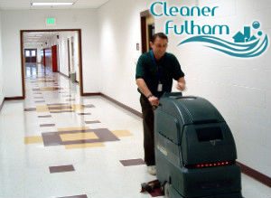 floor-cleaning-with-machine-fulham